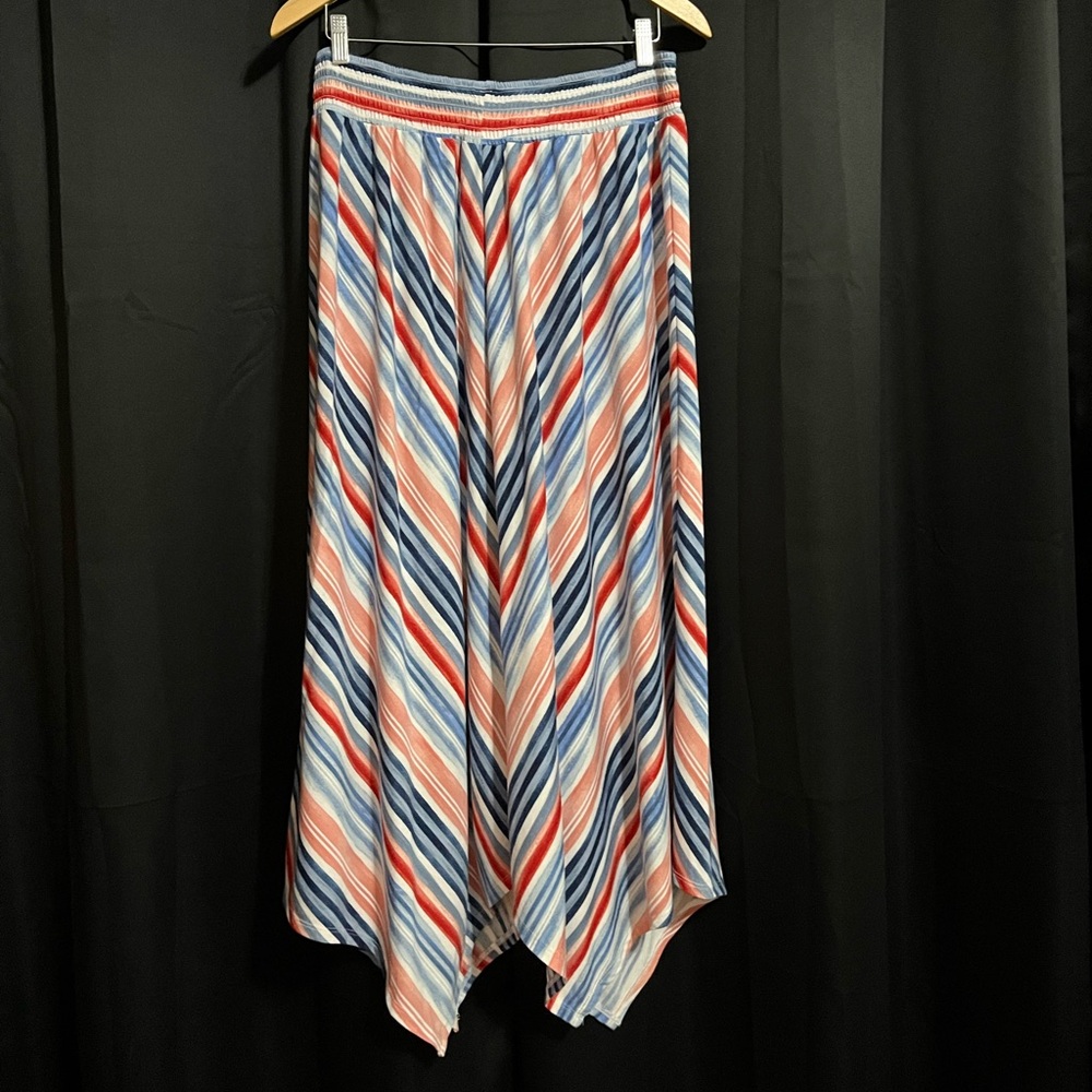 Maxi skirt, size Large